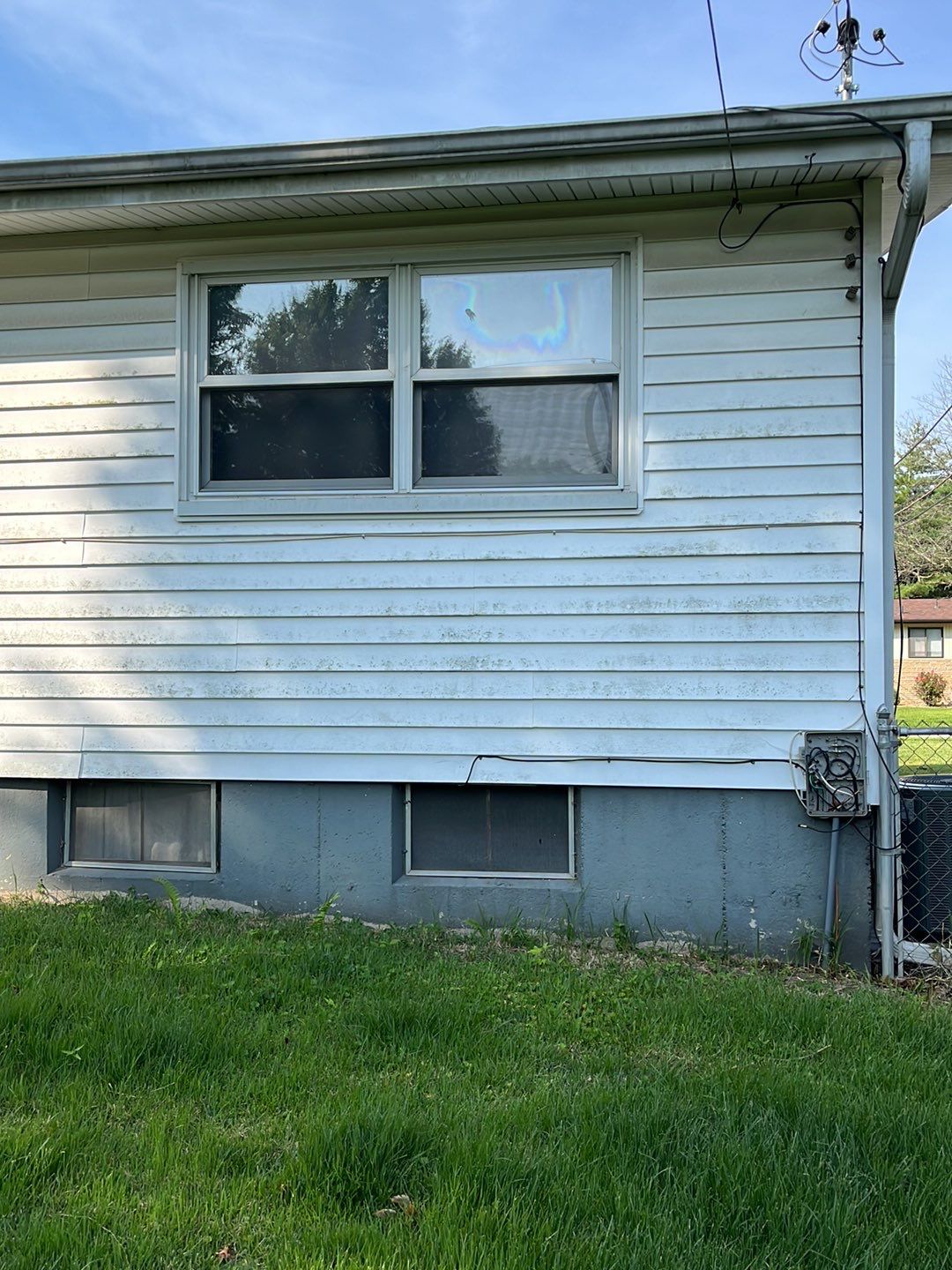 HOUSE WASH IN HAZELWOOD, MO